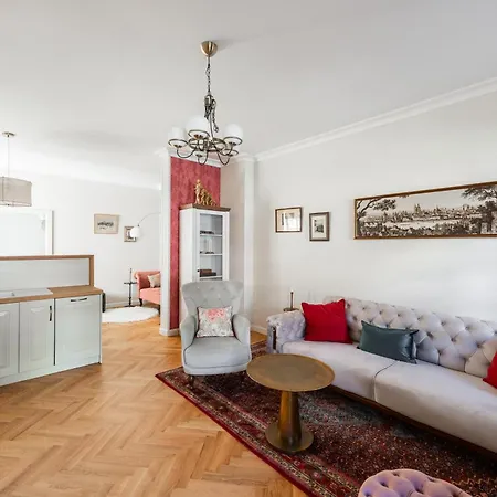 Romantic Flat Valdstejnska شقة *